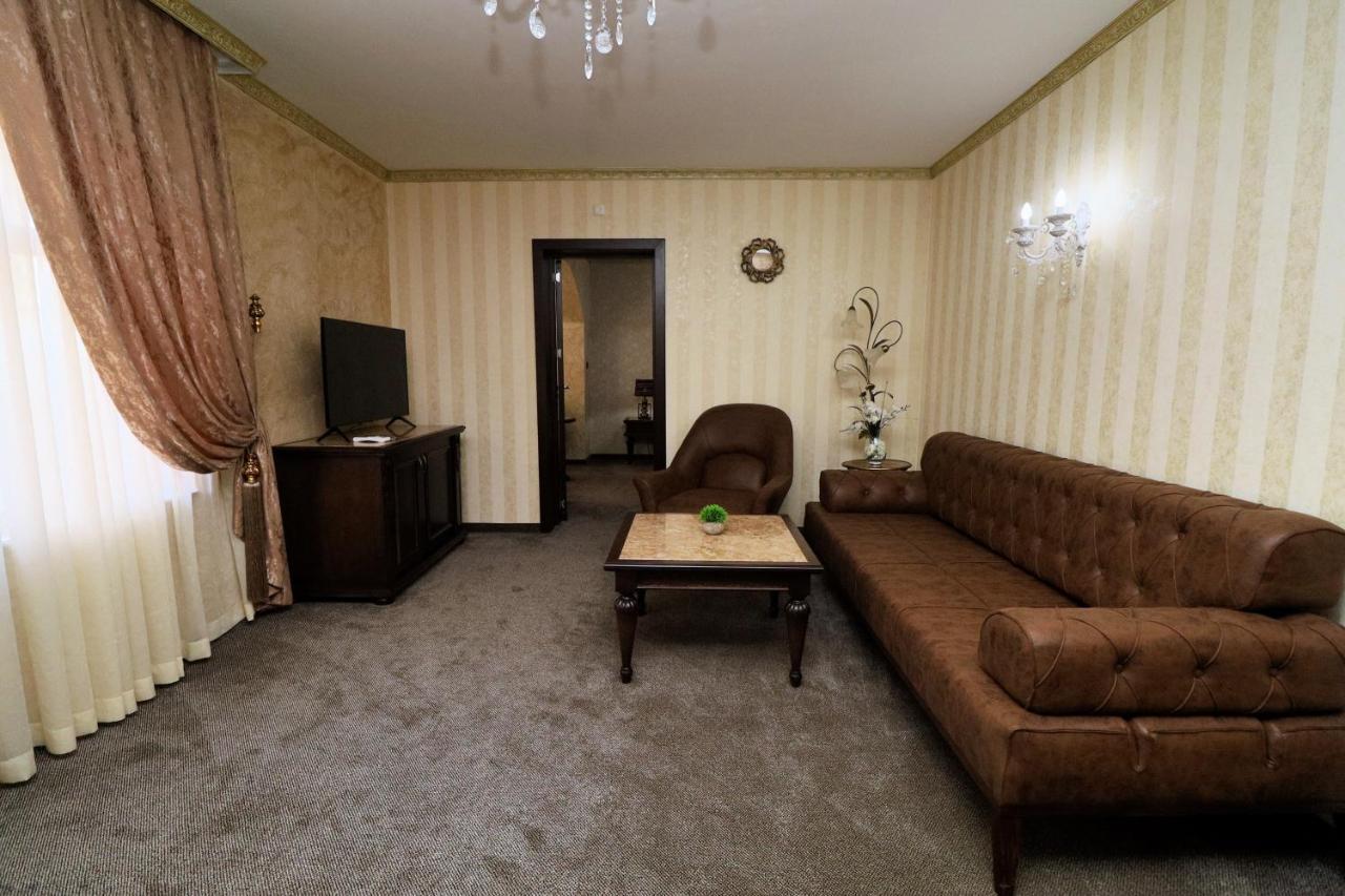 Asa Boutique Hotel CChaskovo Exteriör bild