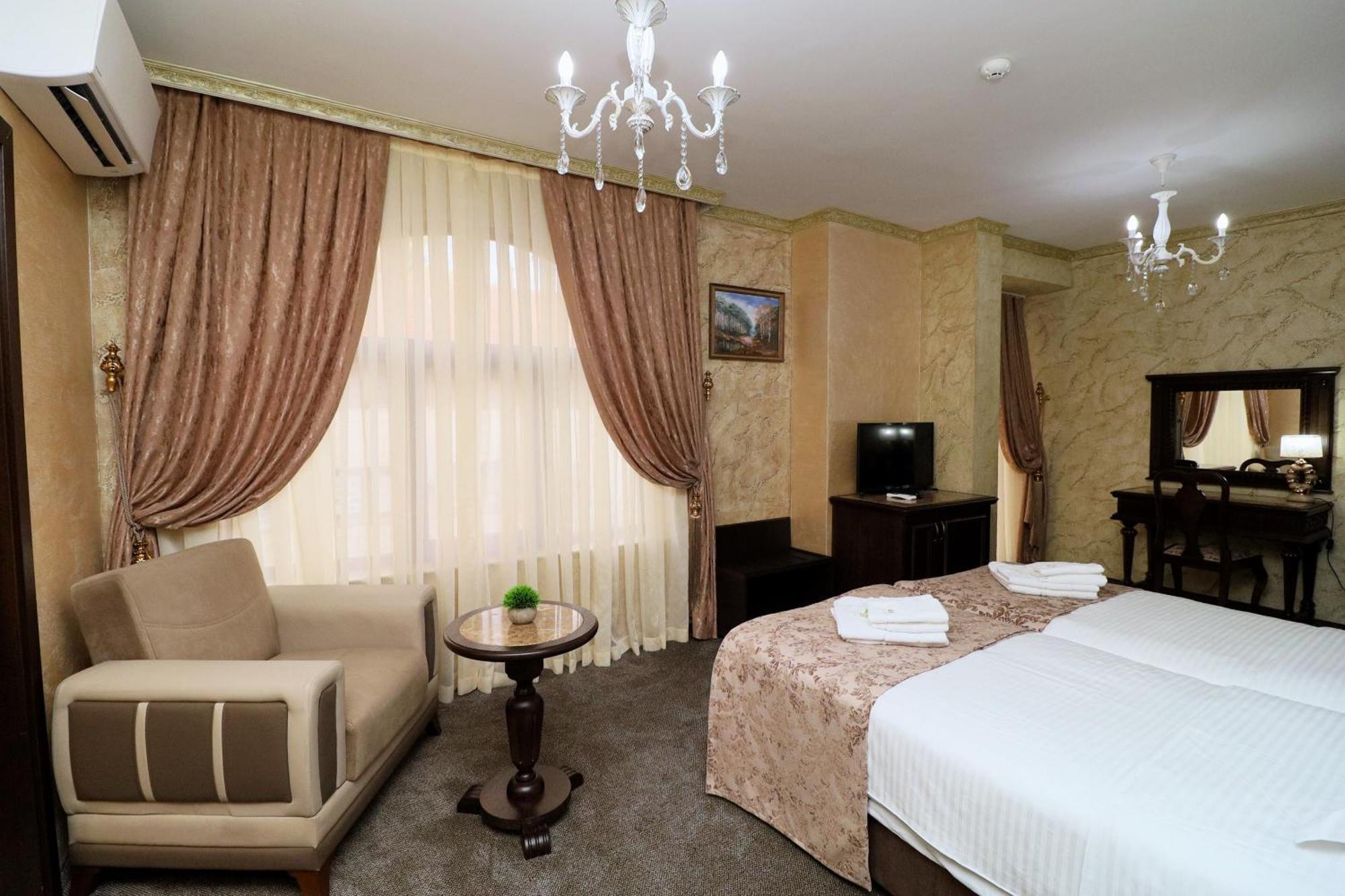 Asa Boutique Hotel CChaskovo Exteriör bild